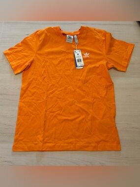 Adidas Men's Bright Orange Short Sleeve Tee Medium